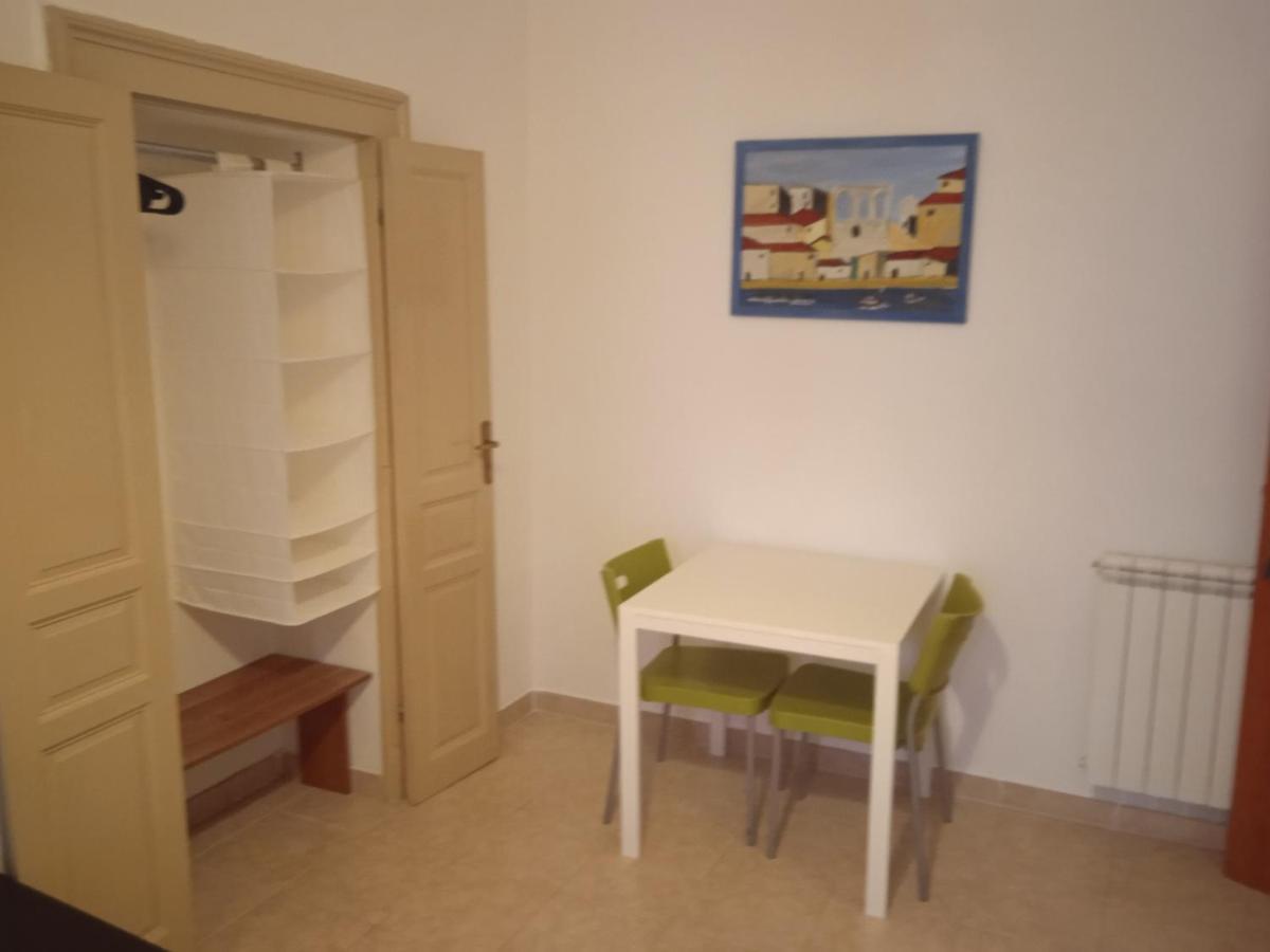 B&B Caravaggio Only 200 Metres From Ortigia Сиракуза Екстериор снимка